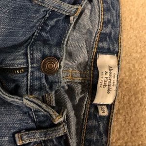 Abercrombie & Fitch jeans.